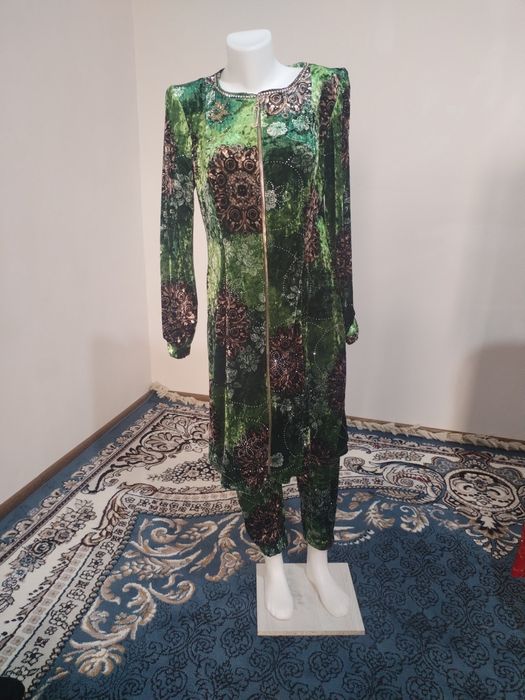 Урганч шахар узим тикиб сотаман достовка пул Тулаб Оласиз 44 дан 56