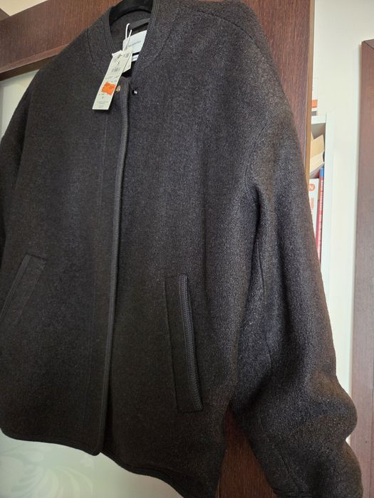 Jachetă Reserved Premium cu lana, mar M-L, noua cu eticheta