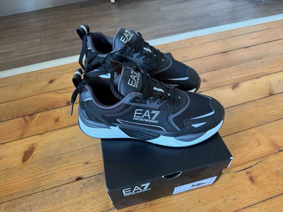 Маратонки Armani  EA7