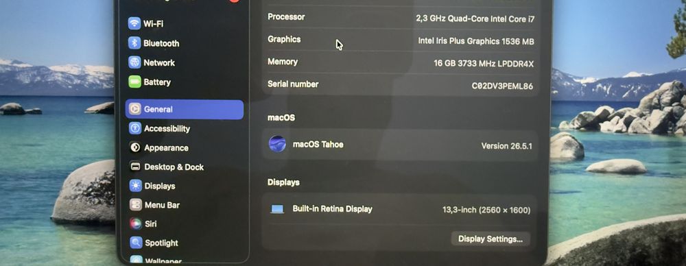Laptop Apple Macbook pro 13.3 inch 2021 procesor i7 16Gb ram 1TB memorie