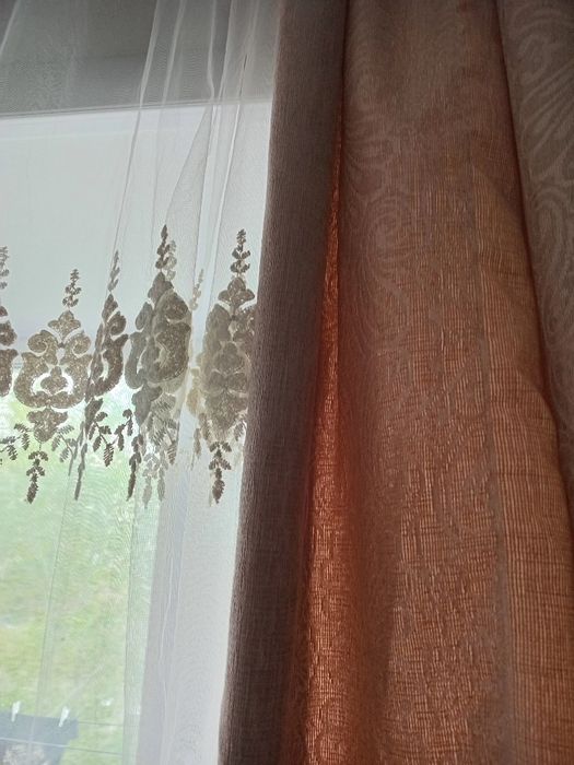 Продам  недорого шторы