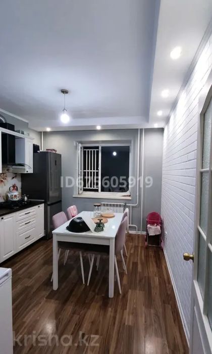 Продам 2-комн. квартира 57.4 м2. 3/6