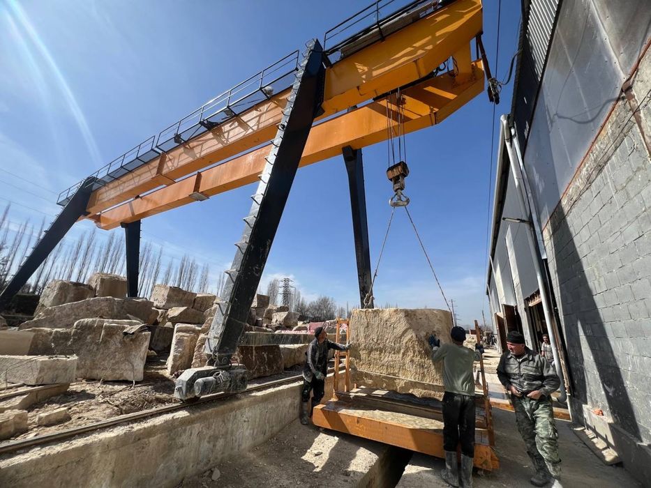 Травертин 1 и 2 слой.