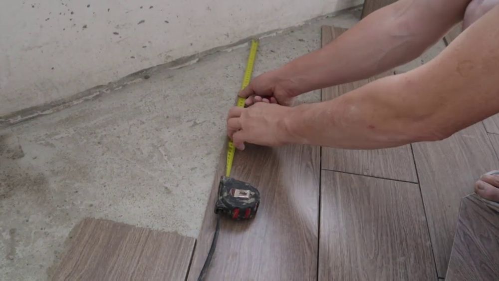 Плиточник кафельщик