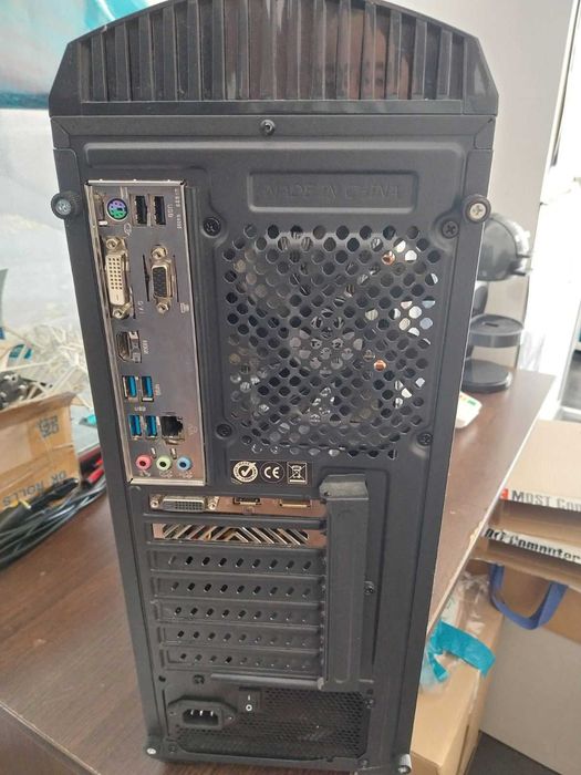 Геймърски компютър i7 9700K, 8 GB RAM, 120 GB SSD, 1 TB HDD, GTX 1050Ti