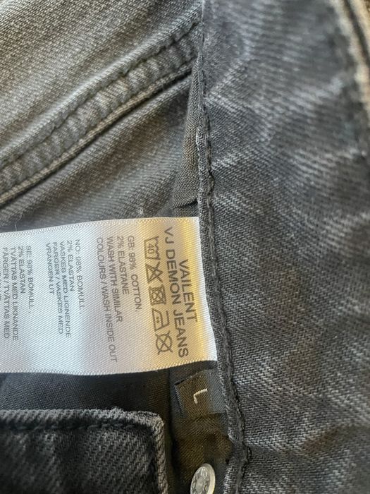 Продавам дънки,чисто нови