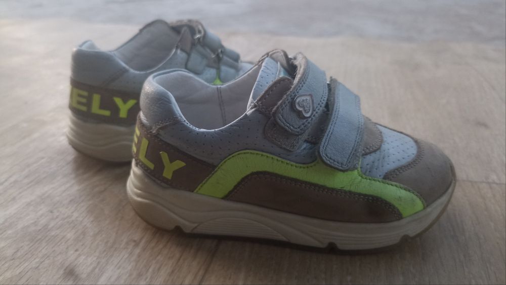 Детский кросовка tiflani