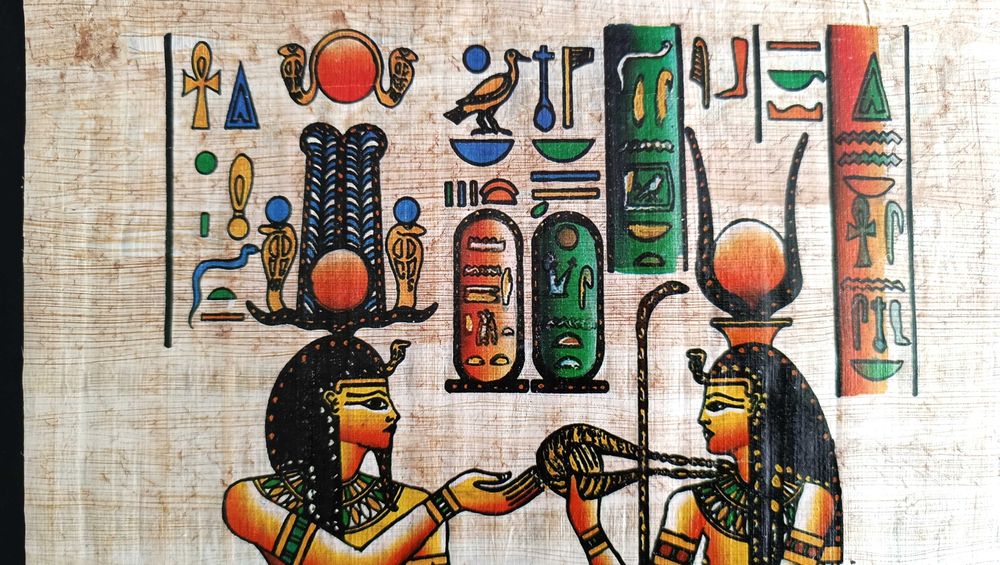 Papirus egiptean autentic — Hathor și Isis, Zeițele Divine - papirus înrămat
