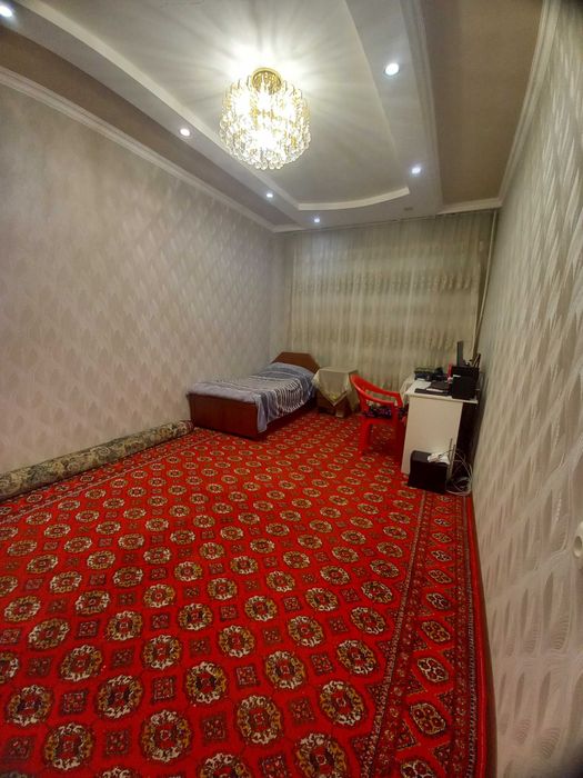 4-х комнатная квартира.Алмазарский район,Медгородок.