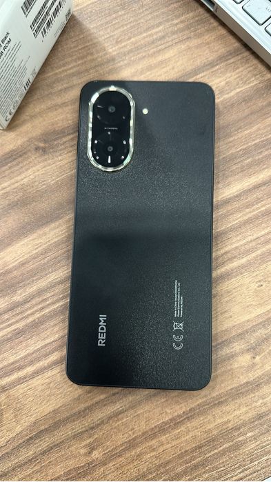 Продам телефон почтм новый Redmi A5