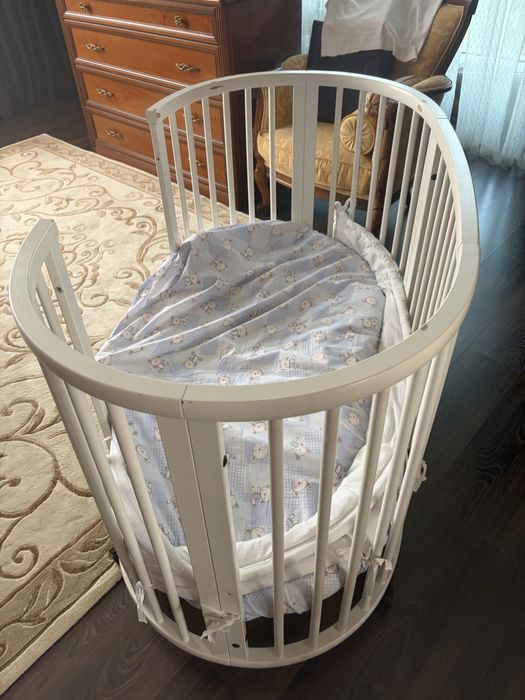 Манеж stokke чуть побита