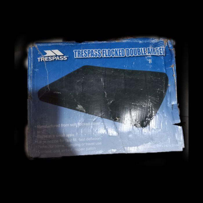 Vând saltea gonflabila