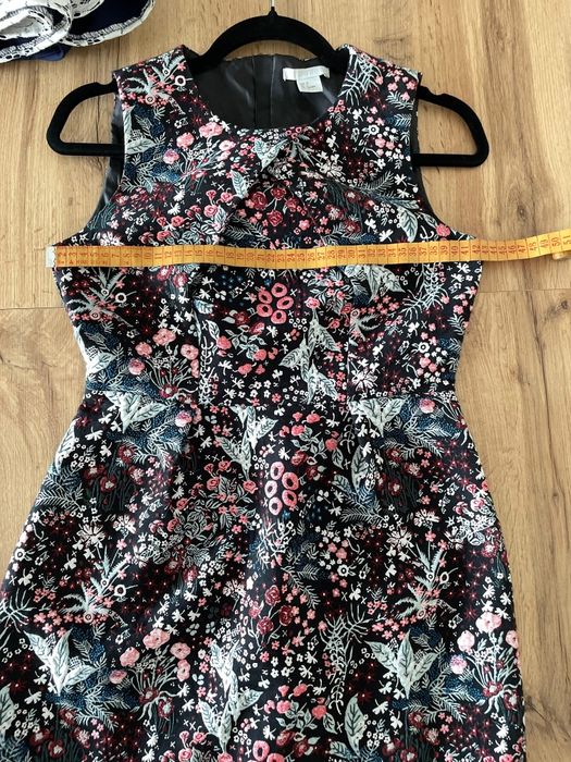 Rochita foarte eleganta H&M 36