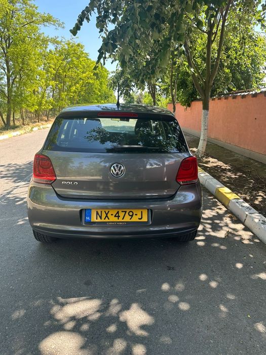 VOLKSWAGEN Polo 2010 — imagine 2