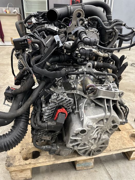 Двигател Mercedes-benz M282 MHEV 1.3L 136кс хибрид М282 1.3л 136кс