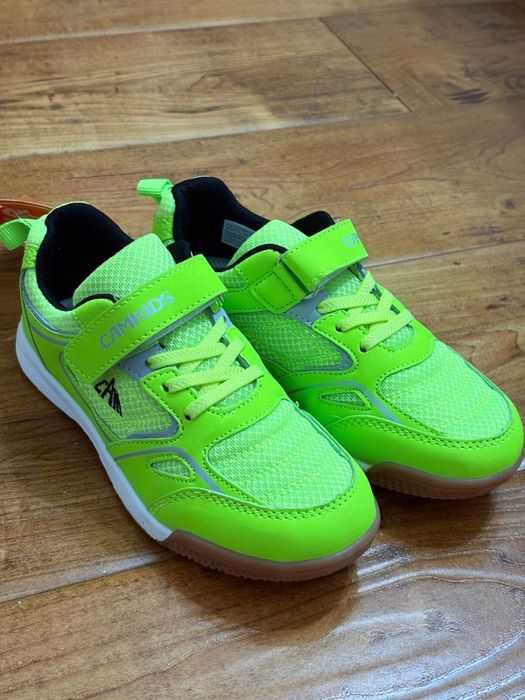 Детские спортивные кеды