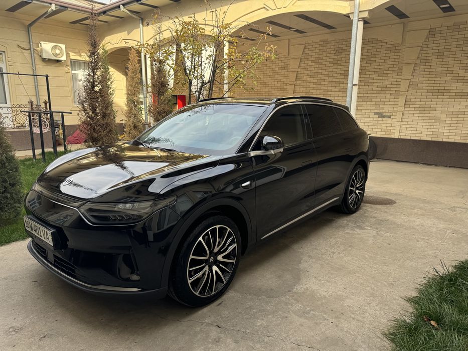 Leapmotor c 11 dual perfomenc