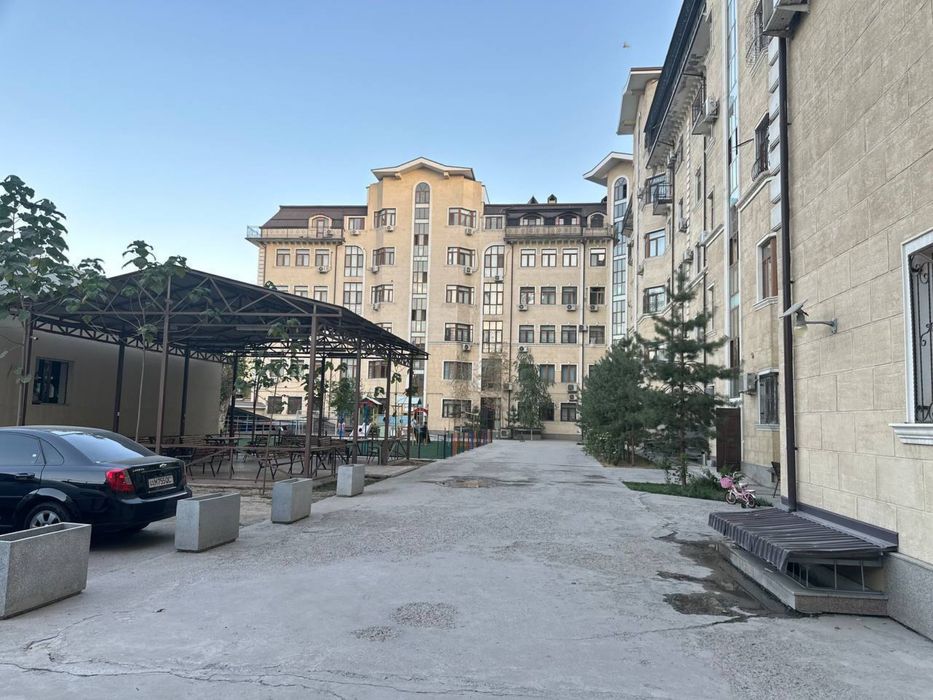 Новостройка ул. Абдуллы Каххара  Яккасарай ресторан