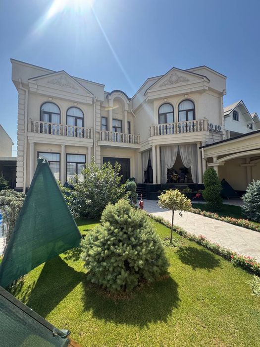 Продаётся Шикарный Евродом.