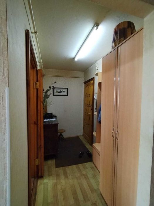 продам 1 комнатную квартиру!