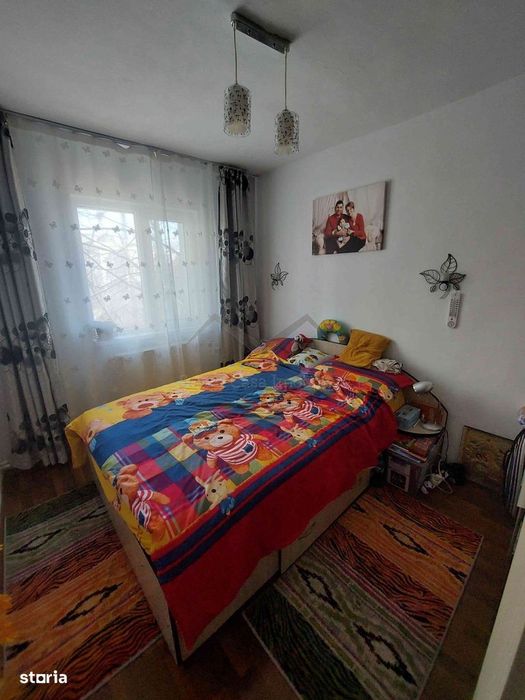 Apartament 3 camere decomandat etaj intermediar pacurari posta — fotografia 3