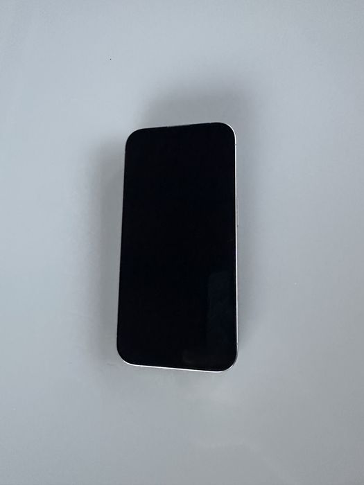 iPhone  15  pro