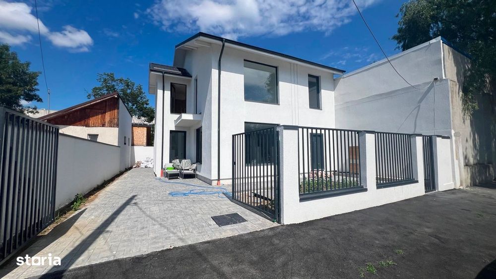 Vila noua | 5 camere | 4 dormitoare | curte proprie