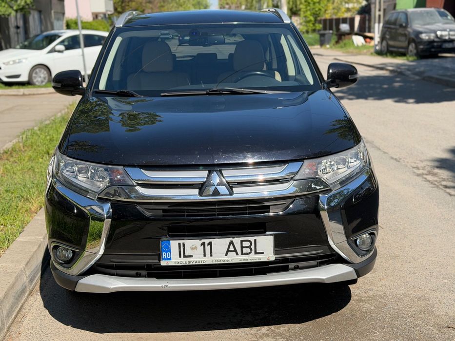 Mitsubishi Outlander 2015/ 137000KM/ Unic Proprietar / Stare foarte buna/ Istoric Service