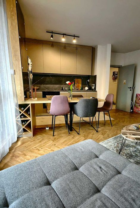 Тристаен апартамент