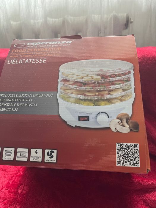 Дехидратор за храна Esperanza, 250W, 4 тави, бял, 19.5x24см