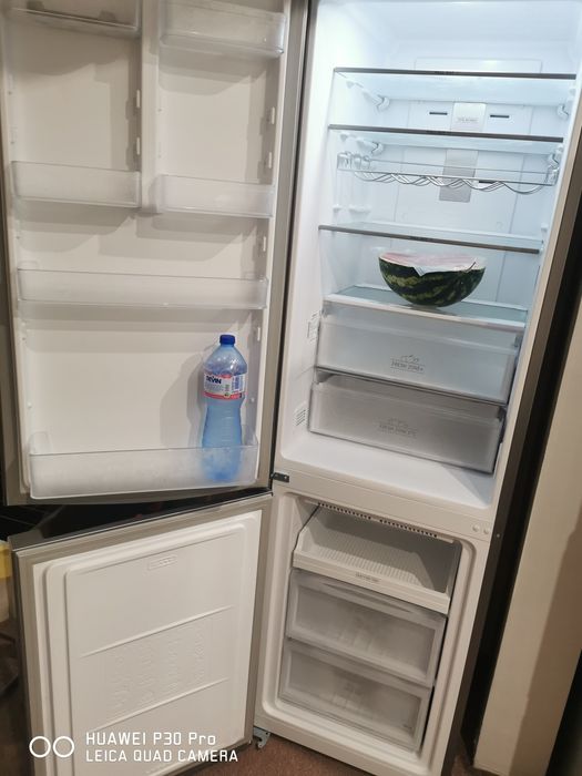 Хладилник с фризер Bauknecht