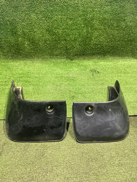 Бризгавик Toyota Highlander