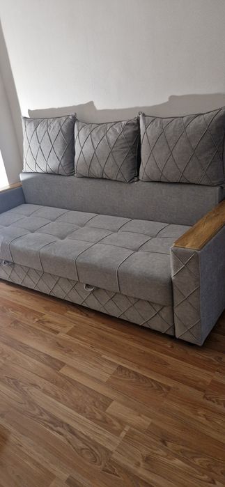 Продам раскладной диван