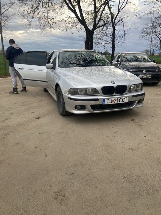 Vand sau schimb cu motor enduro