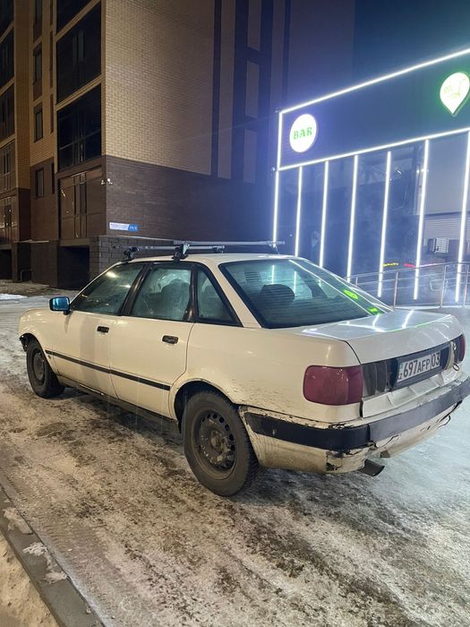 Продам ауди 80 б4
