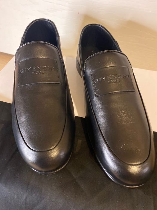 Pantofi din piele întoarsă Givenchy