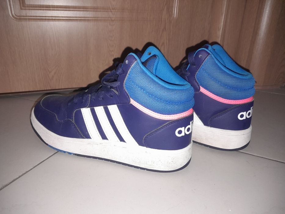 Маратонки Adidas