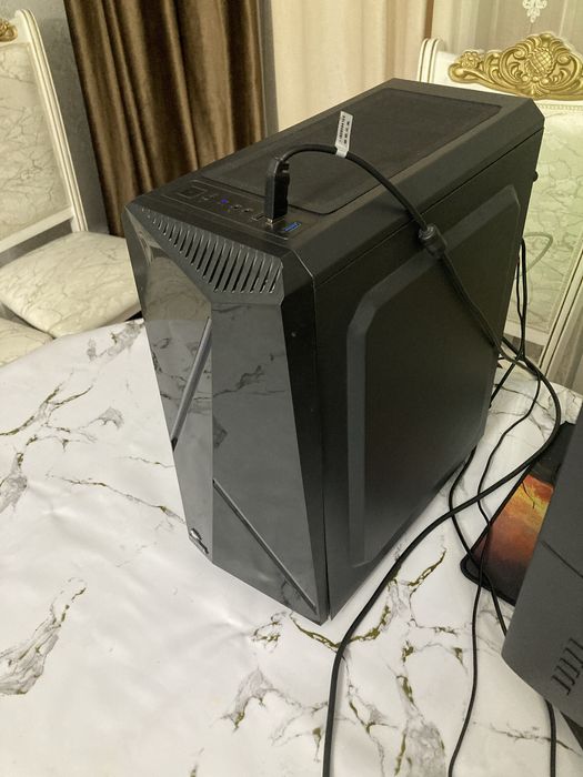 Компьютер с польный сборкой