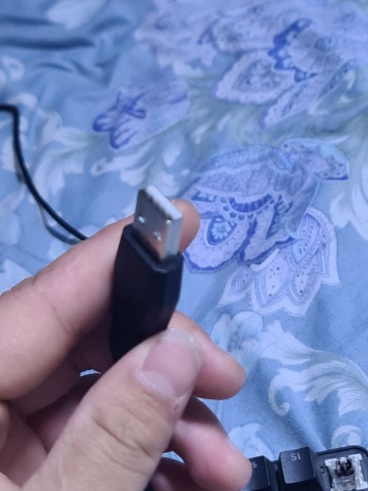 Продам механическую клавиатуру