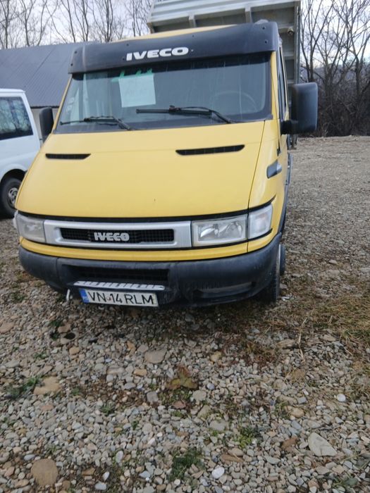 Vând iveco basculabil