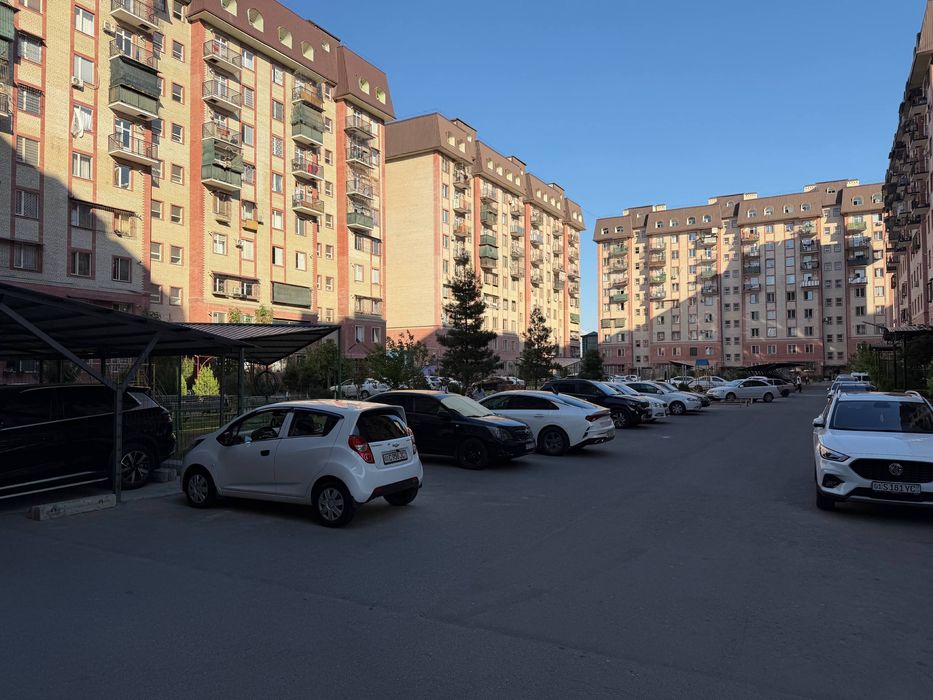 Продажа квартиры Яшнабад метро Чкалов четырехкомнатная навастройка