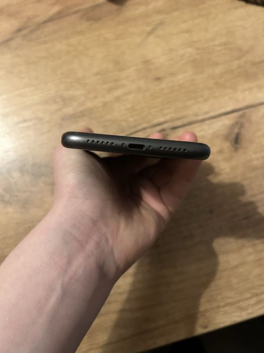 iphone 11 128 GB 60000 торг срочно