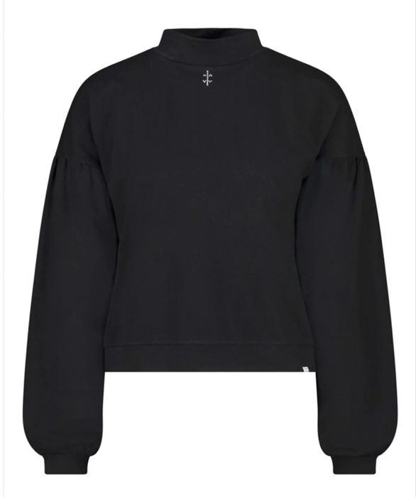 Чисто нов комплект на българския бранд Collection Ka Bo