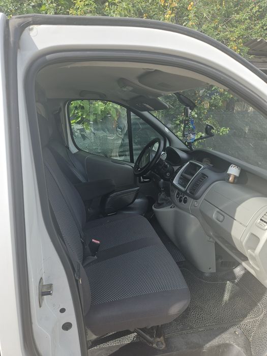 Nissan Primastar 9 locuri