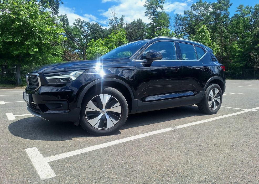 VOLVO XC40 2021 — imagine 2