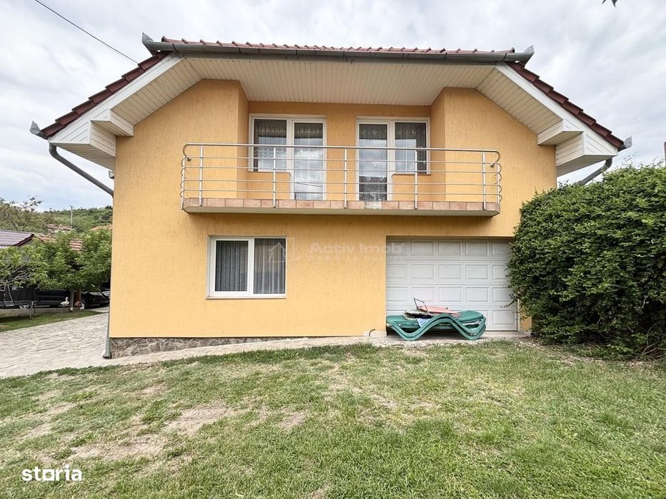 Casa - Vila - str. Piatra Craiului