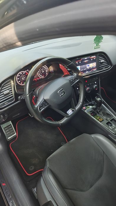 SEAT CUPRA ST 300  2018