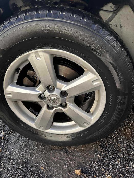 На части Toyota RAV4 2.2 D-4D 136 к.с. 2006 2009