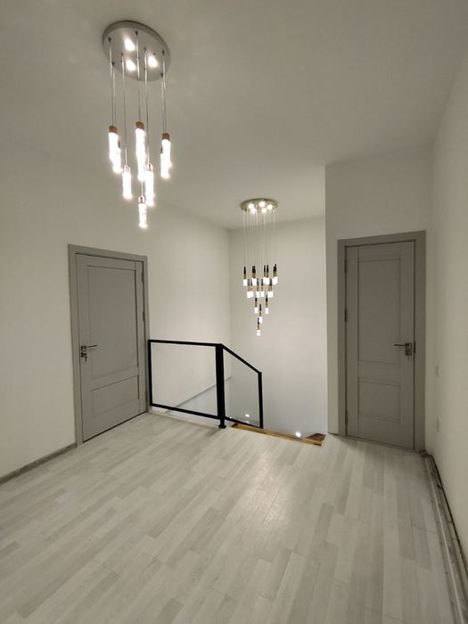 Аренда евро коттеджа с бассейном  ( н474 )