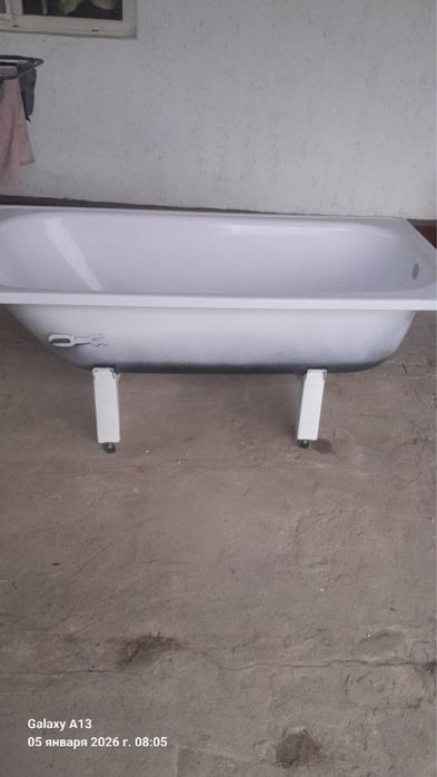 Ванна белая новая,со всей комлектацией
